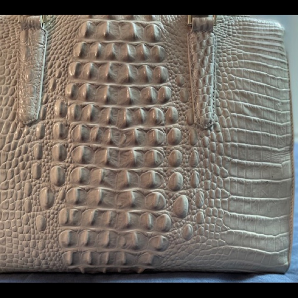 Like new - Brahmin Melbourne Anywhere Tote
